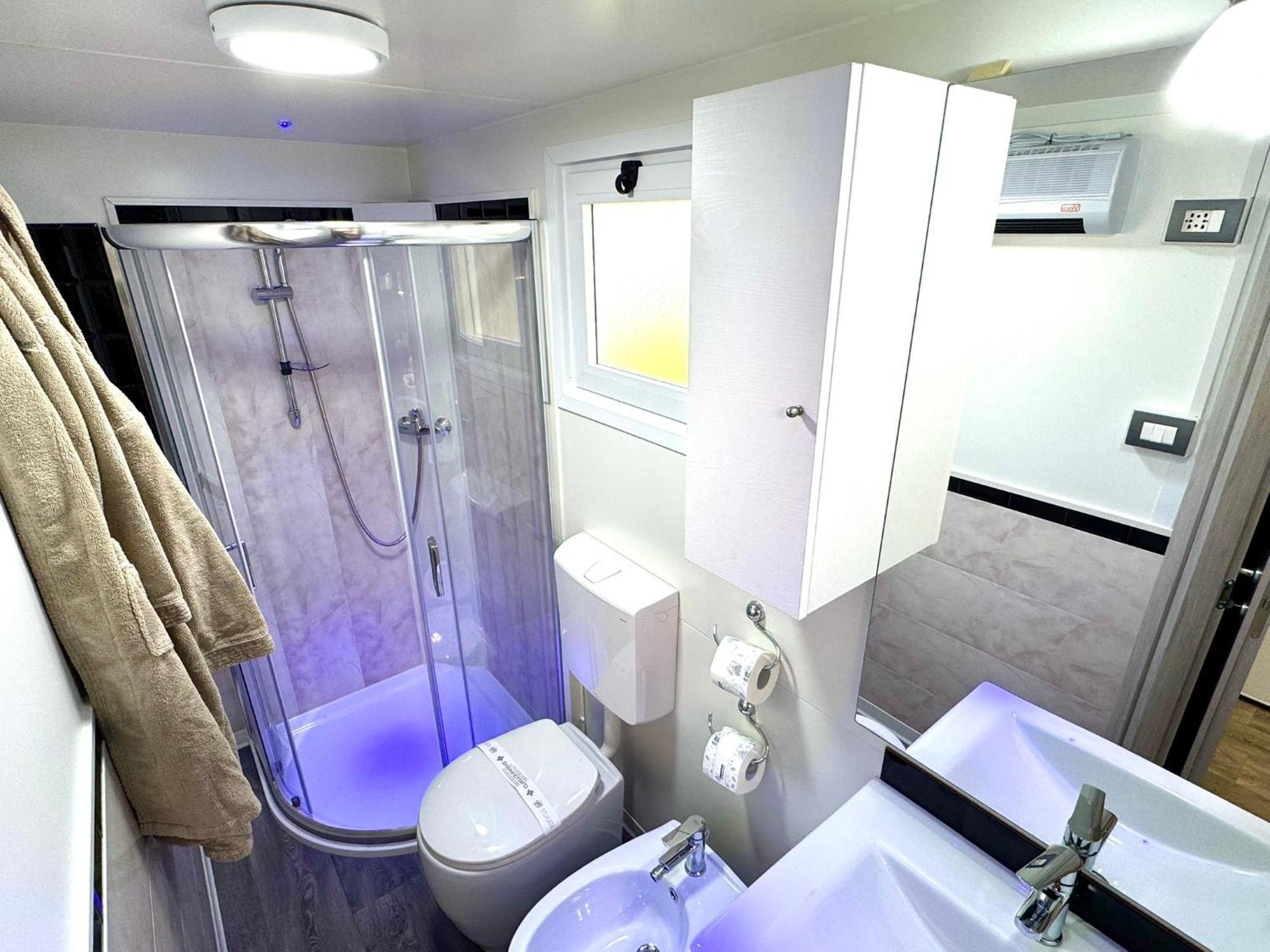 Luxury Caravan At Union Lido Cavallino-Treporti Eksteriør bilde